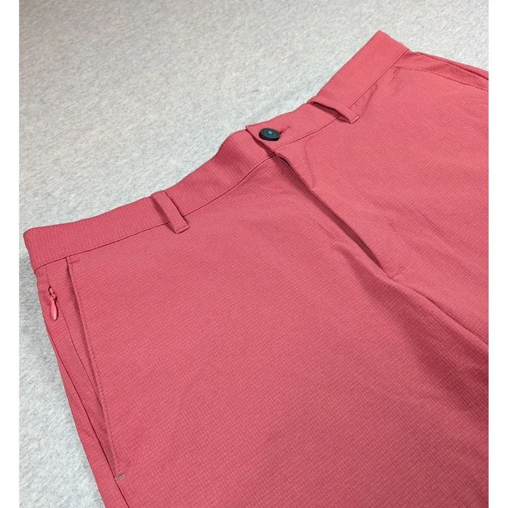 Tommy Bahama Chip Shot Golf Shorts Men 33 Pink Coral 10